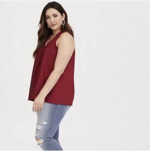 Torrid Cut Out Burgundy Red Tie Neck Crepe Sleeveless Tank Top Blouse Size 4X - Picture 3 of 13